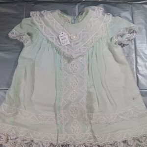 Jessisca McClintock Gunne Sax, 24months, White Laced Dress